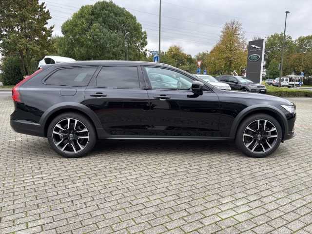 Volvo V90 Cross Country CC