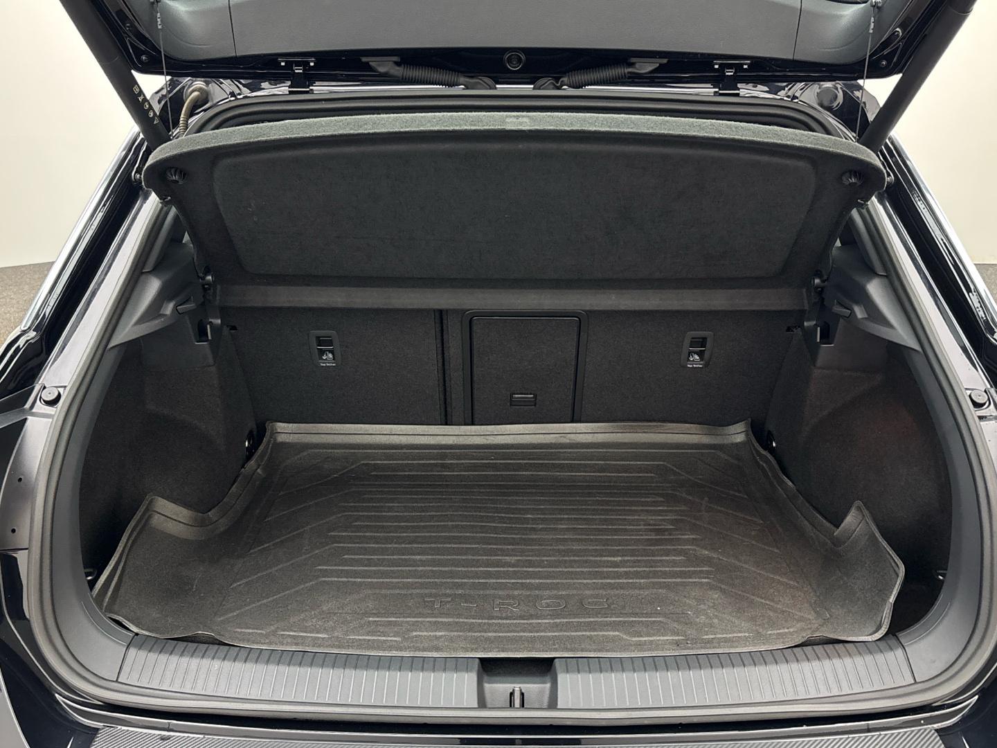 Volkswagen T-Roc 1.5 TSI DSG R-Line