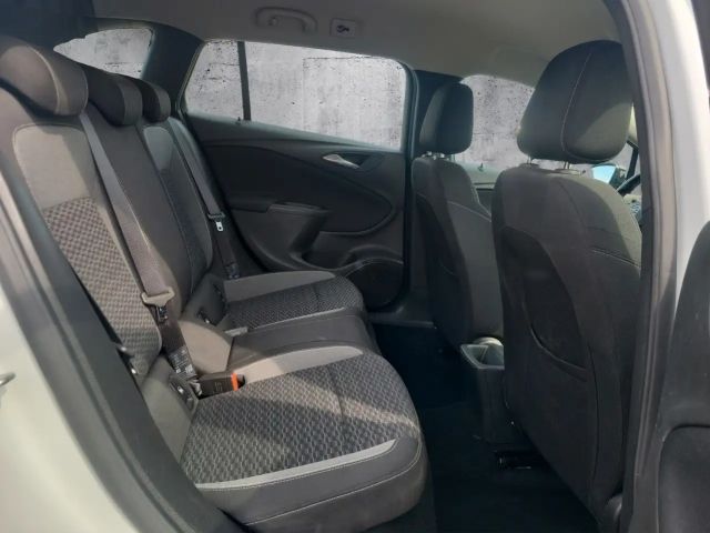 Opel Astra Sports Tourer