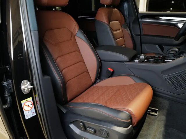 Volkswagen Touareg 3.0 V6 TDI R-Line Style