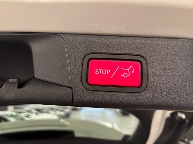 Mercedes-Benz B 200 Progressive Sedan