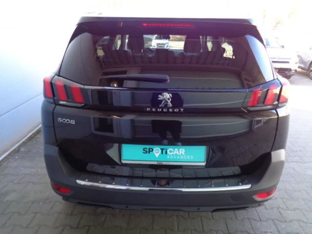 Peugeot 5008 Allure Pack EAT8 PureTech