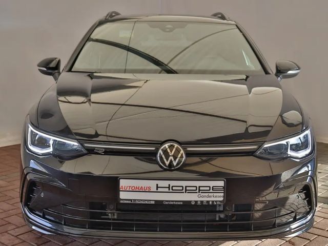 Volkswagen Golf 1.5 eTSI DSG Golf VIII R-Line