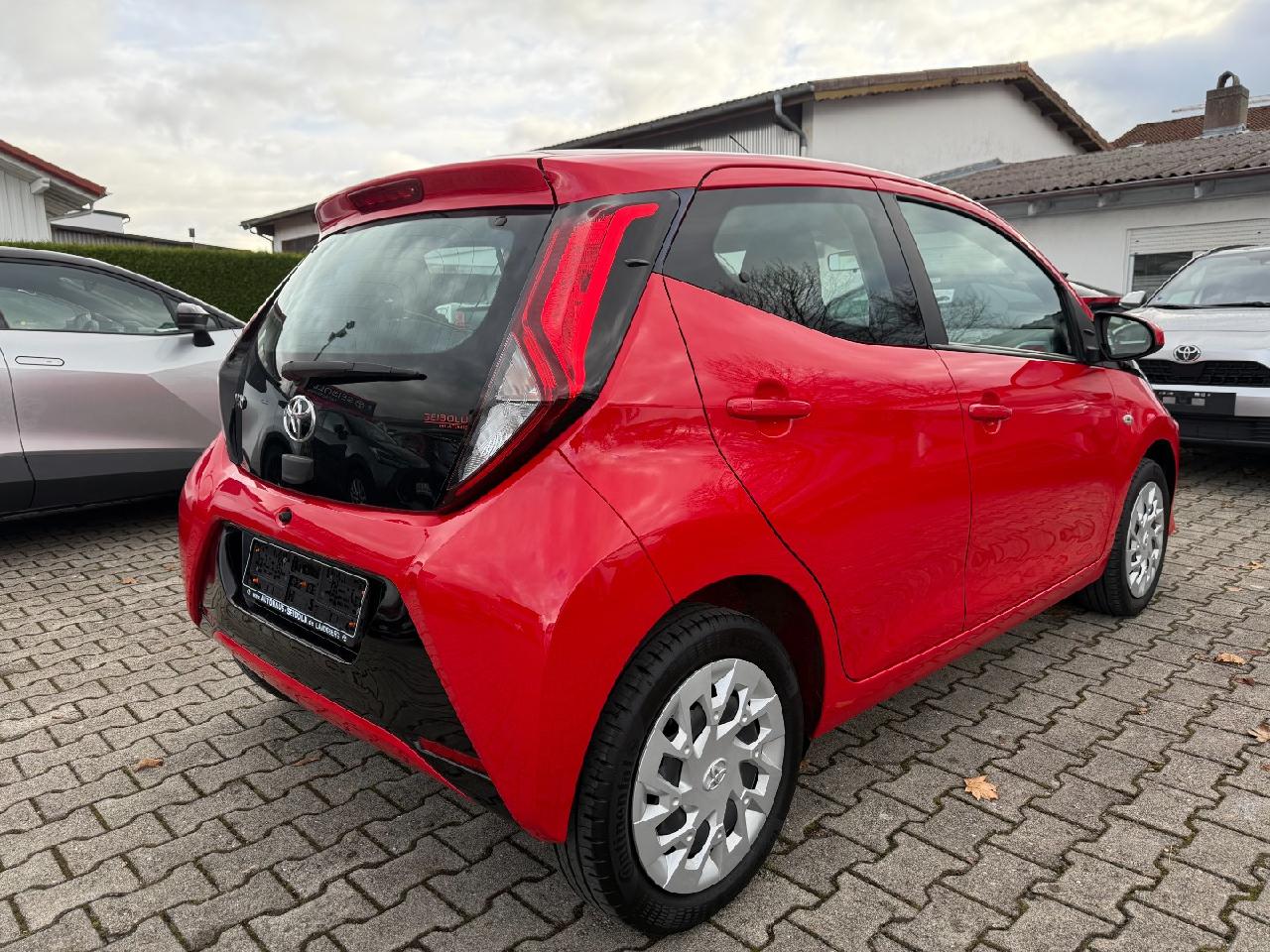 Toyota Aygo 5-deurs Play X-play