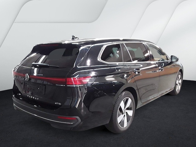 Volkswagen Passat 1.5 eTSI Business DSG Variant