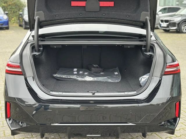 BMW i5 M-Sport M60 Sedan xDrive