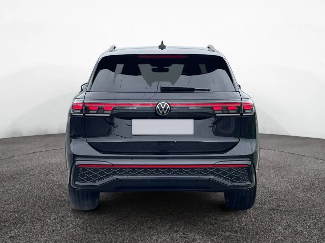 Volkswagen Tiguan 4Motion DSG R-Line