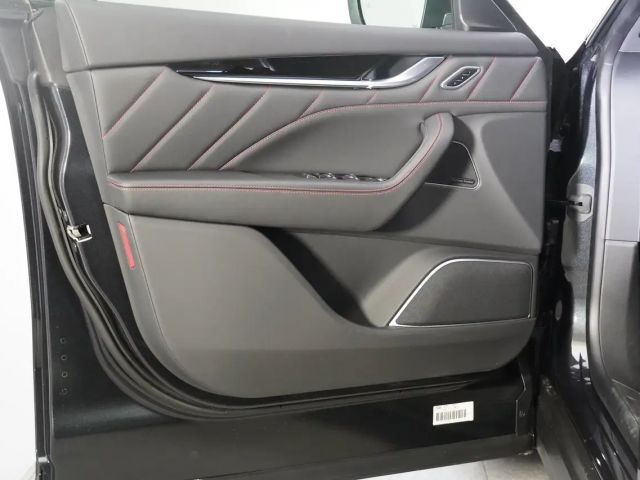 Maserati Levante Modena