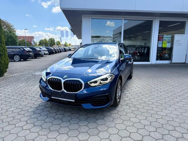 BMW 116 116i Sedan