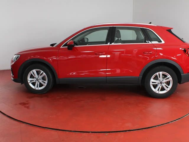 Audi Q3 35 TDI S-Tronic