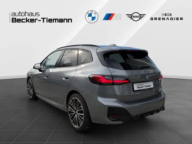 BMW 220 220i Active Tourer