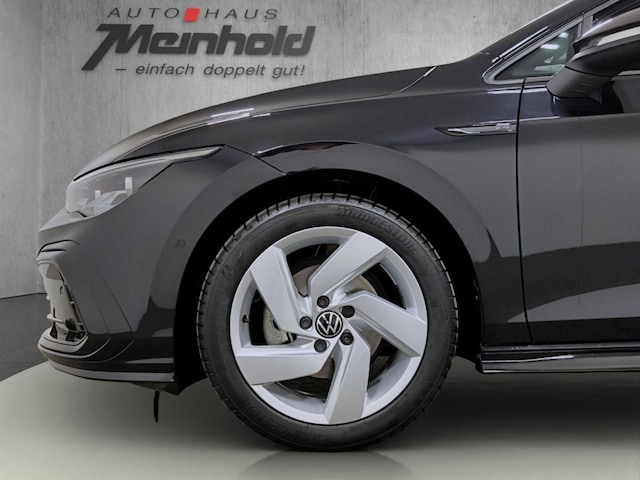 Volkswagen Golf 1.5 TSI DSG R-Line