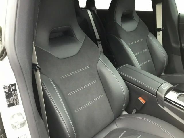 Mercedes-Benz CLA 180 Shooting Brake