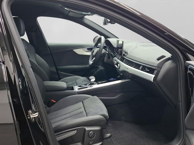 Audi A4 40 TFSI Avant Quattro S-Line S-Tronic