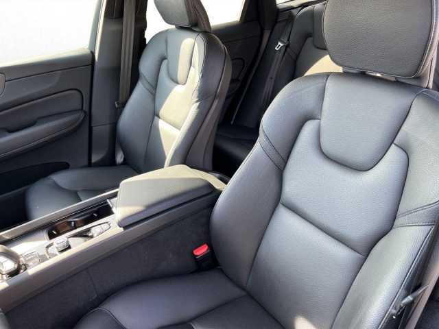 Volvo XC60 AWD Momentum