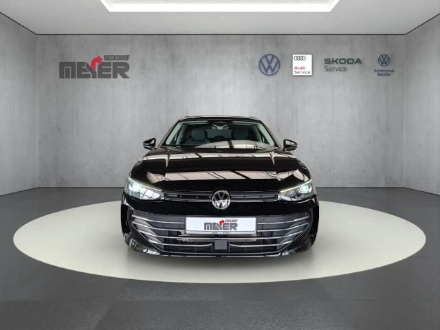 Volkswagen Passat 1.5 eTSI Business DSG Variant