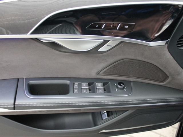 Audi A8 60 TFSI Hybride Quattro