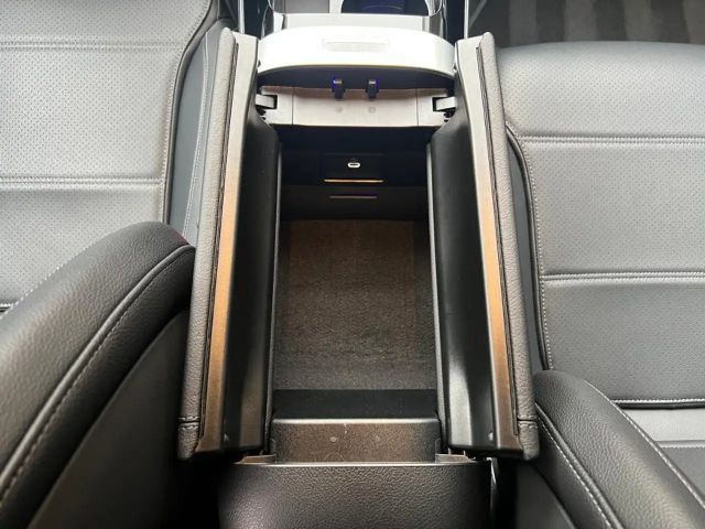 Mercedes-Benz C 200 AVANTGARDE C 200 d Estate