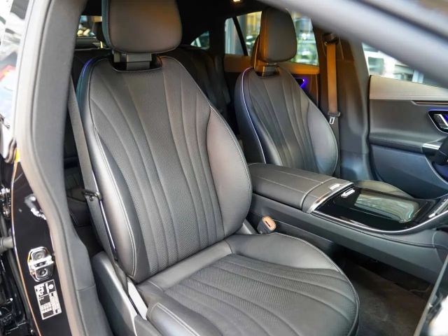 Mercedes-Benz EQE 350 AMG Line Sedan