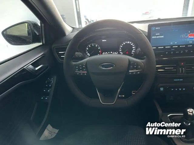 Ford Focus EcoBoost ST Line