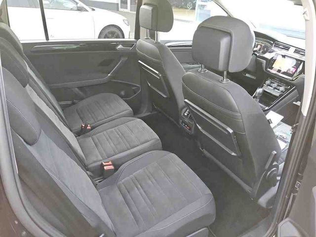 Volkswagen Touran 1.5 TSI DSG Highline