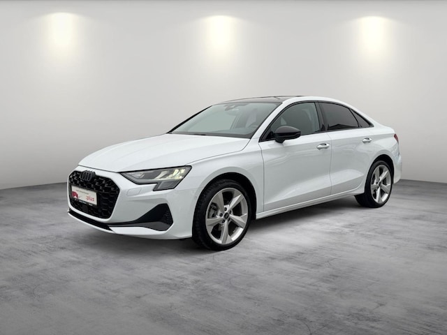 Audi A3 30 TFSI S-Tronic Sedan