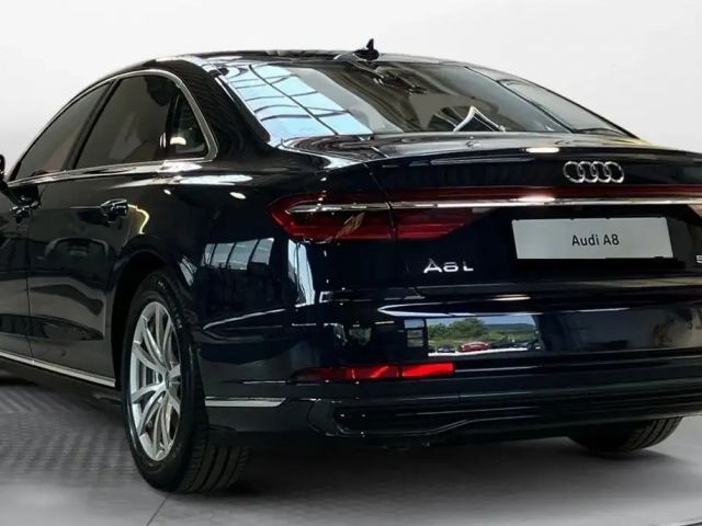 Audi A8 55 TFSI Lang Quattro