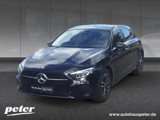 Mercedes-Benz A 220 4MATIC Progressive