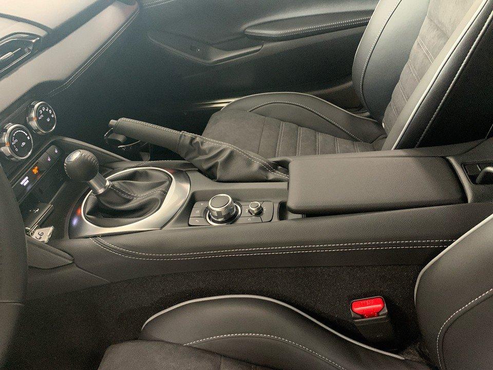 Mazda MX-5 Homura SkyActiv