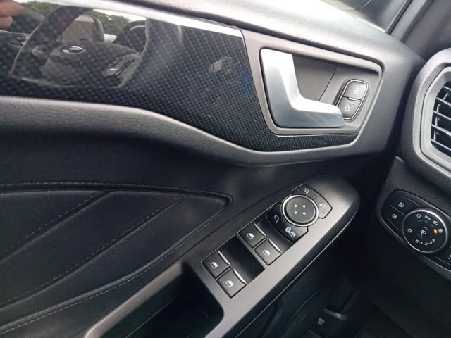 Ford Focus EcoBoost ST Line Wagon