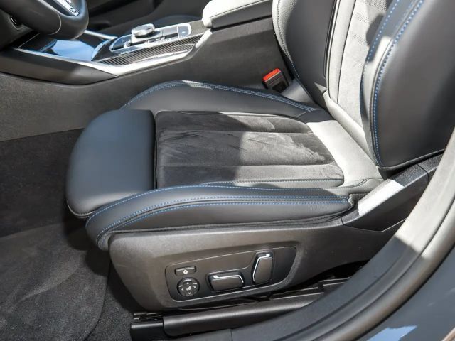 BMW 330 330i M-Sport Sedan