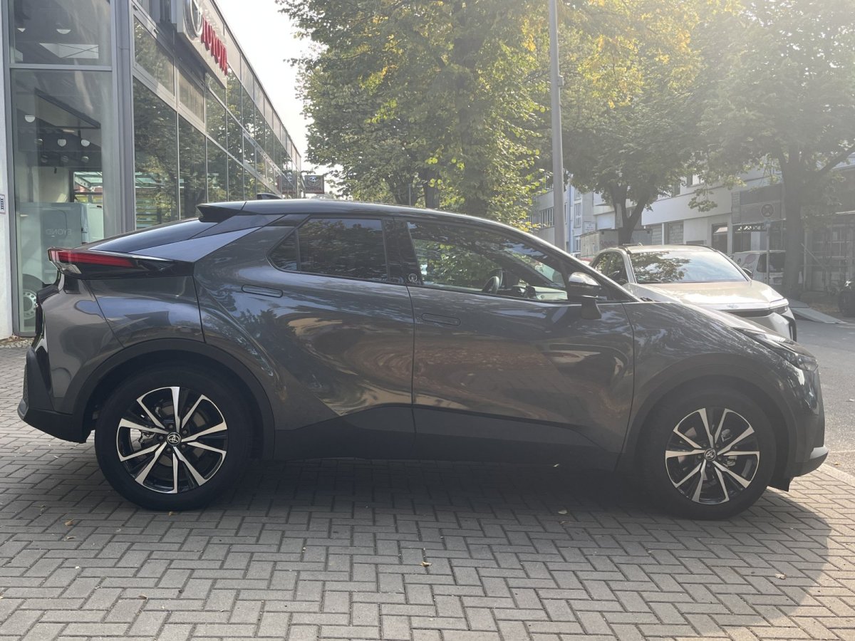 Toyota C-HR 5-deurs Team D Technik