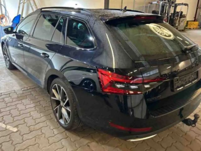 Skoda Superb 2.0 TDI Combi Sportline
