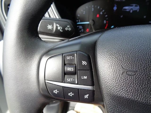 Ford Kuga Cool & Connect