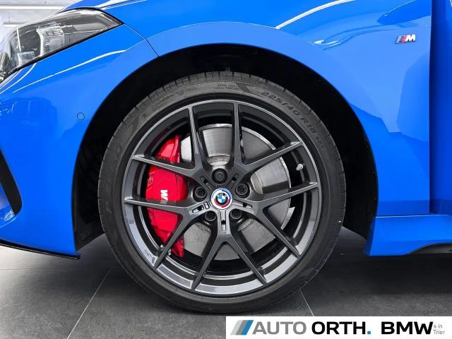 BMW 135 135i Sedan xDrive