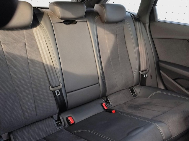 Audi S4 Avant Quattro