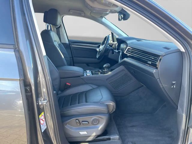 Volkswagen Touareg 3.0 V6 TDI