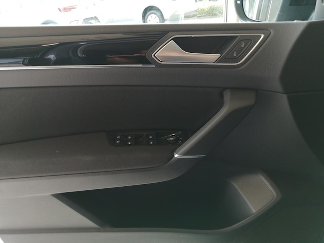 Volkswagen Touran 1.5 TSI DSG