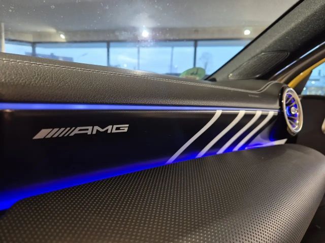 Mercedes-Benz A 35 AMG 4MATIC AMG Line