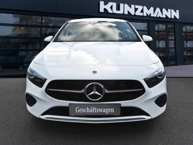 Mercedes-Benz A 180 Progressive