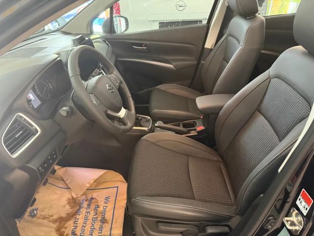 Suzuki S-Cross AllGrip Flash Hybrid