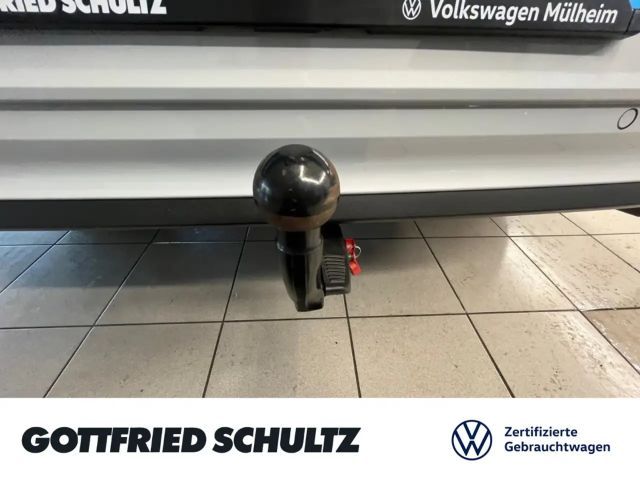Volkswagen T-Roc 1.5 TSI DSG Sport