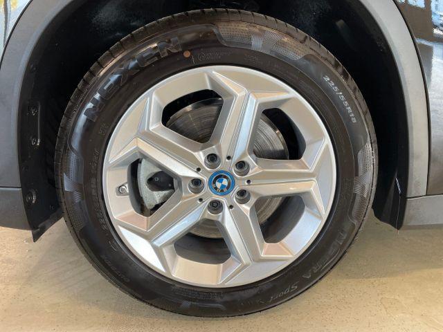 BMW iX1 xDrive30