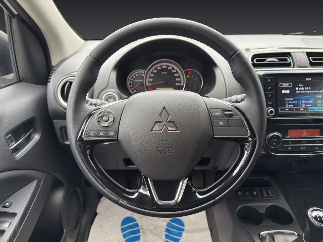 Mitsubishi Space Star Star