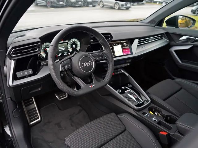 Audi A3 35 TFSI S-Tronic Sedan