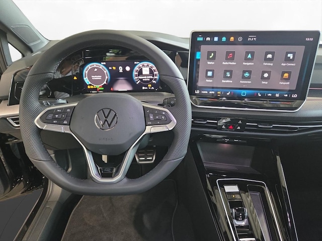 Volkswagen Golf DSG R-Line