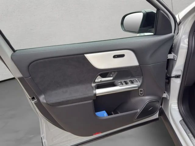 Mercedes-Benz GLA 220 GLA