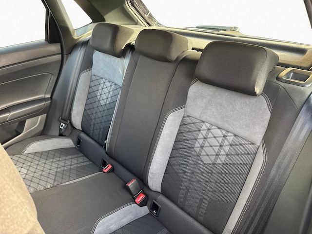 Volkswagen Polo 1.0 TSI DSG R-Line