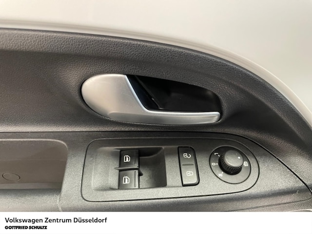 Volkswagen up! Active