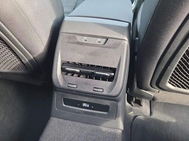 Audi A5 TFSI*LED*NAVI*18ZOLL*AHK*KAMERA